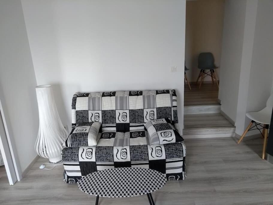 Charmant Appartement T2 Neuf ,Calme Tout Confort. Cases-de-Pene Bagian luar foto