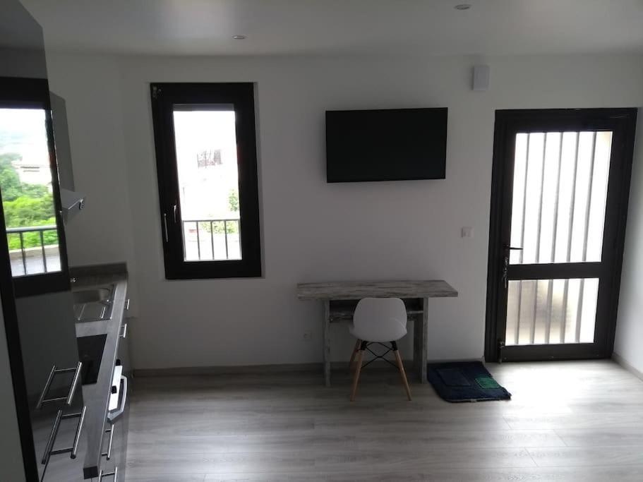 Charmant Appartement T2 Neuf ,Calme Tout Confort. Cases-de-Pene Bagian luar foto